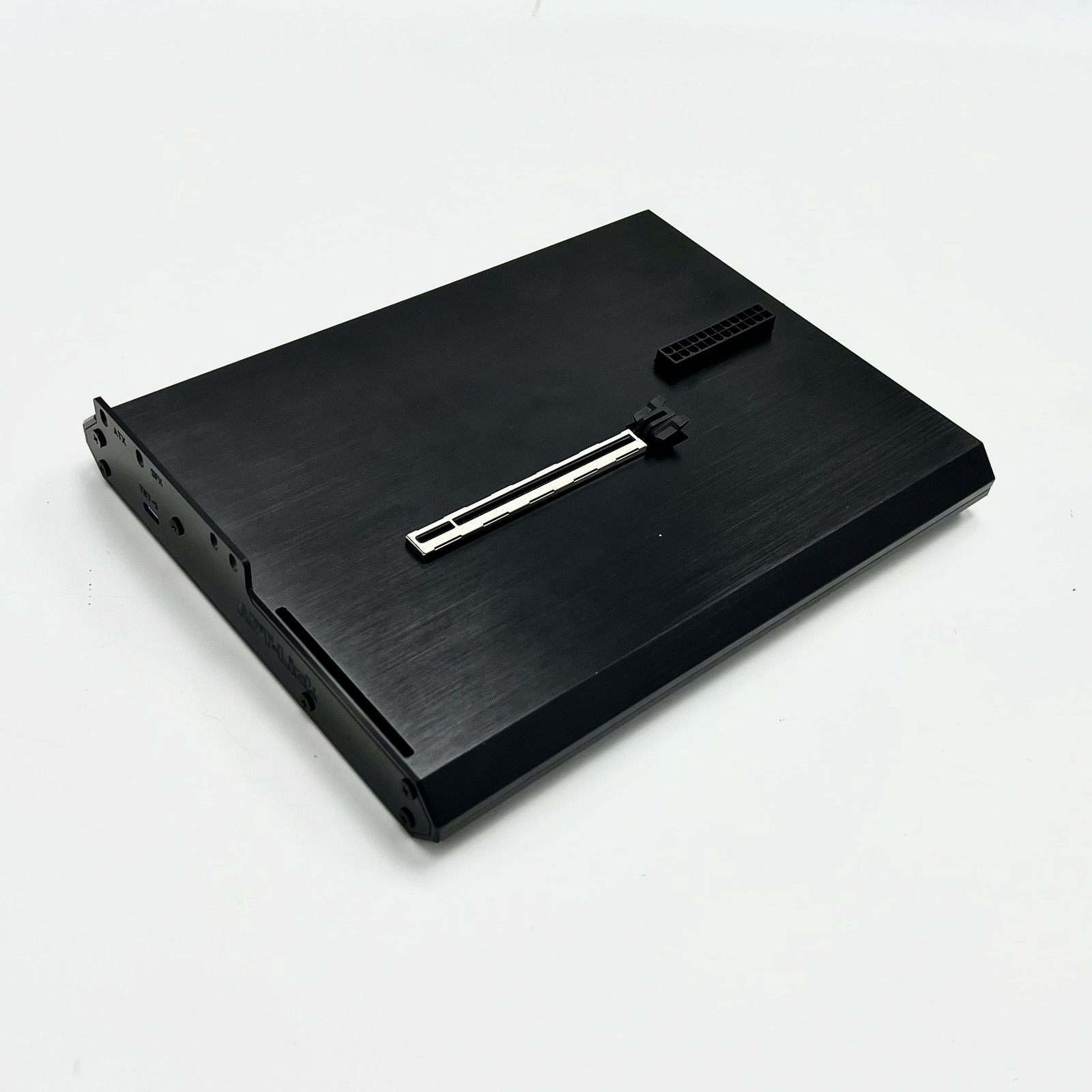 ADT Thunderbolt-5/4/3 External - огляд і ціна Thunderbolt 4 External Gpu Enclosure